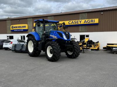 2023 New Holland T7.210