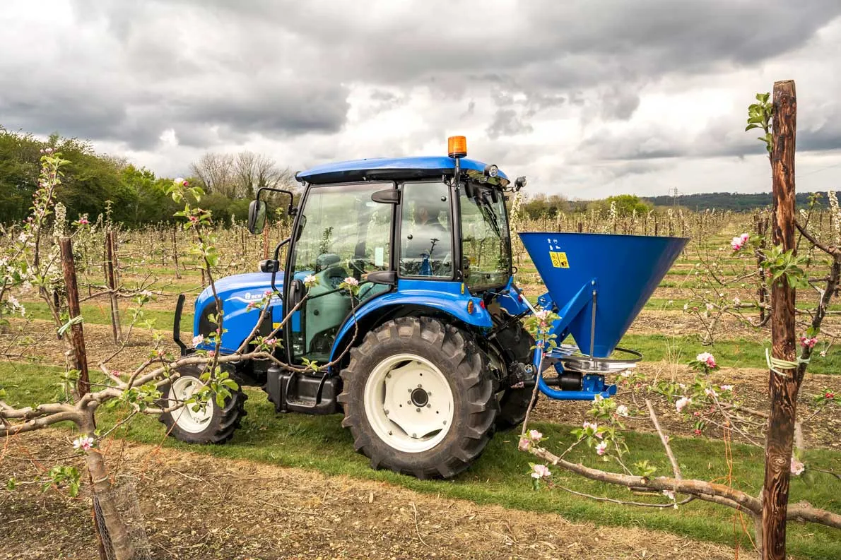 NEW Fleming Single Disc Fertiliser Spreader